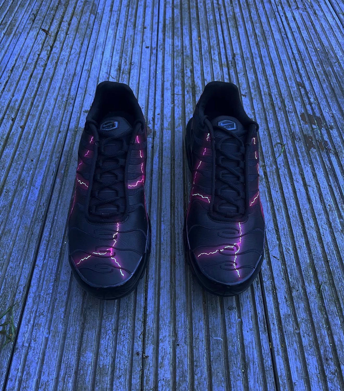 Air max plus - Red lightening leather