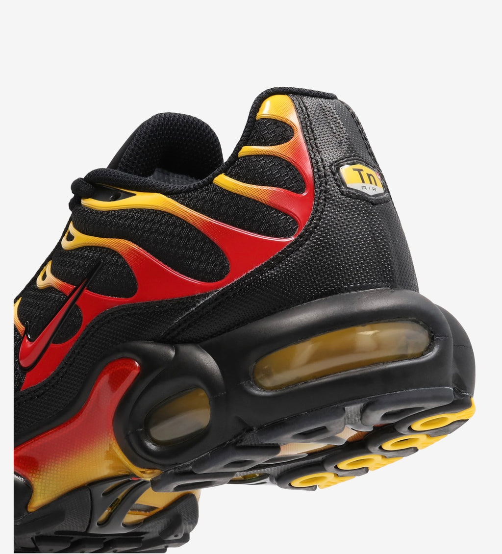 Air max plus - Black university Gold Red