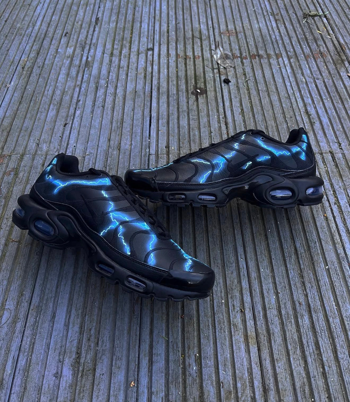 Air max plus - blue lightening leather